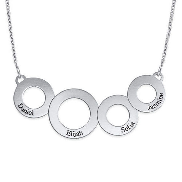 Picture of Personalized Engraved Connected Circles Necklace in 925 Sterling Silver - Customize With Family Name | Custom Family Necklace in 925 Sterling Silver