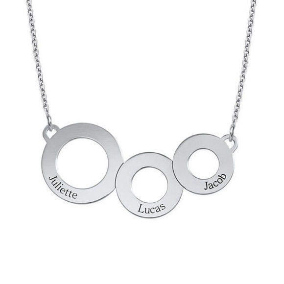 Picture of Personalized Engraved Connected Circles Necklace in 925 Sterling Silver - Customize With Family Name | Custom Family Necklace in 925 Sterling Silver