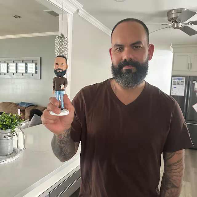Picture of Custom Bobbleheads: Baby boy in Daddy's Arms | Personalized Bobbleheads for the Special Someone as a Unique Gift Idea｜Best Gift Idea for Birthday, Thanksgiving, Christmas etc.