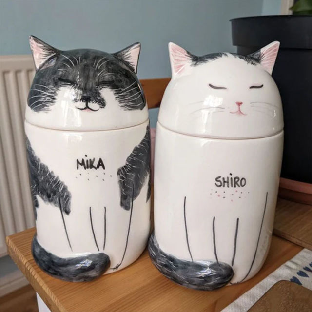 Picture of Custom Handmade Cat Ceramic Urns | Personalised Pet Urn | Pet Ornaments