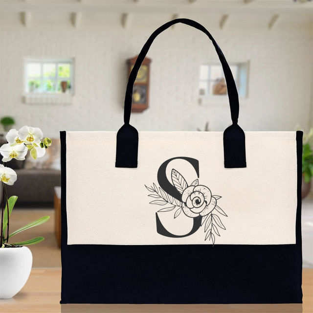 Picture of Custom Canvas Tote Bag with Birth Flower | Personalized  Name Tote Bag |  Bridesmaid Gift