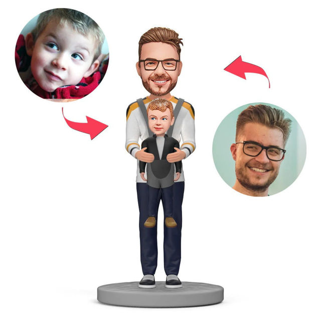Afbeeldingen van Gepersonaliseerde bobbleheads: Babyjongen in papa's armen | Gepersonaliseerde bobbleheads voor die speciale persoon als uniek cadeau-idee｜Het beste cadeau-idee voor verjaardagen, Kerstmis, Thanksgiving, etc.