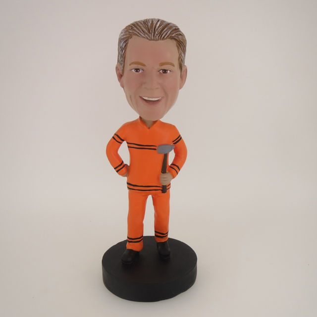 Picture of Custom Bobblehead Doll: Man With Hammer