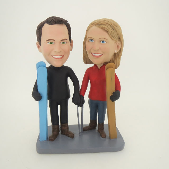 Picture of Custom Bobblehead Doll: Skiing Couple