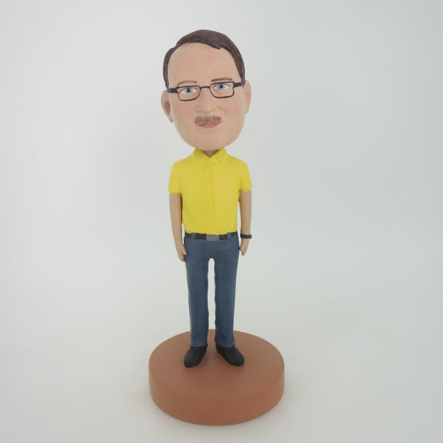Picture of Custom Bobblehead Doll: Man In Yellow And Blue With Glass