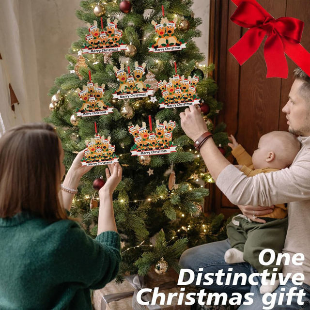 Picture of Personalised Resin Christmas Ornament with Names - Elks Family Christmas Tree Ornament