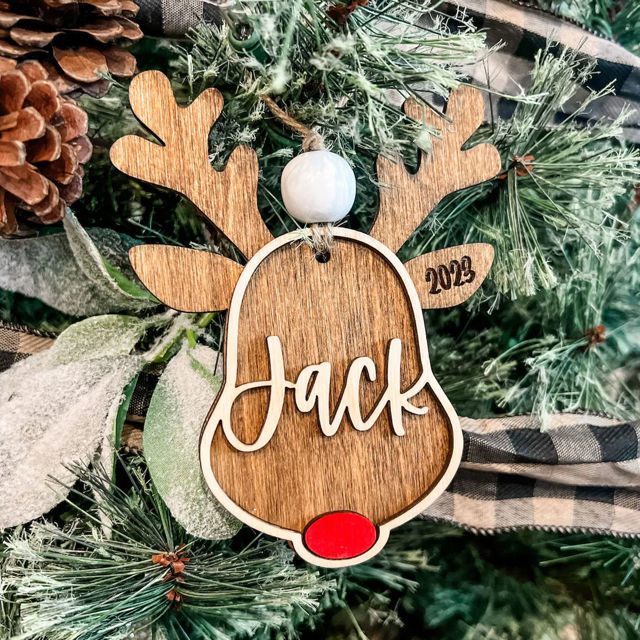 Picture of Custom Wooden Christmas Ornament Set - Elk Shaped Family Christmas Ornament with Names Set