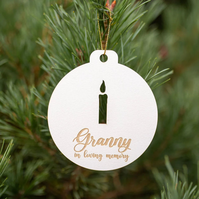Picture of Custom Wooden Christmas Ornament set - Family Christmas Ornament with Names - Circle Shaped Christmas Ornament