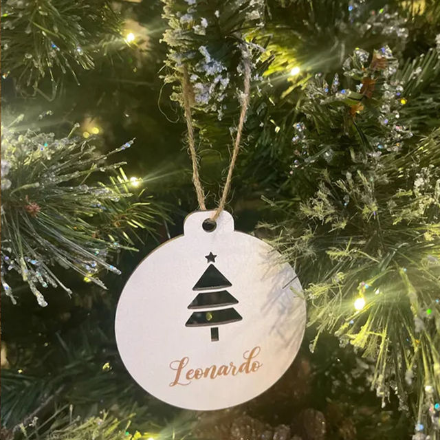 Picture of Custom Wooden Christmas Ornament set - Family Christmas Ornament with Names - Circle Shaped Christmas Ornament