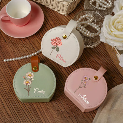 Picture of Personalised Name Jewelry Box for Bridesmaids, Personalized Travel Jewelry Box with Birth Month Flower - Mother's Day Gift