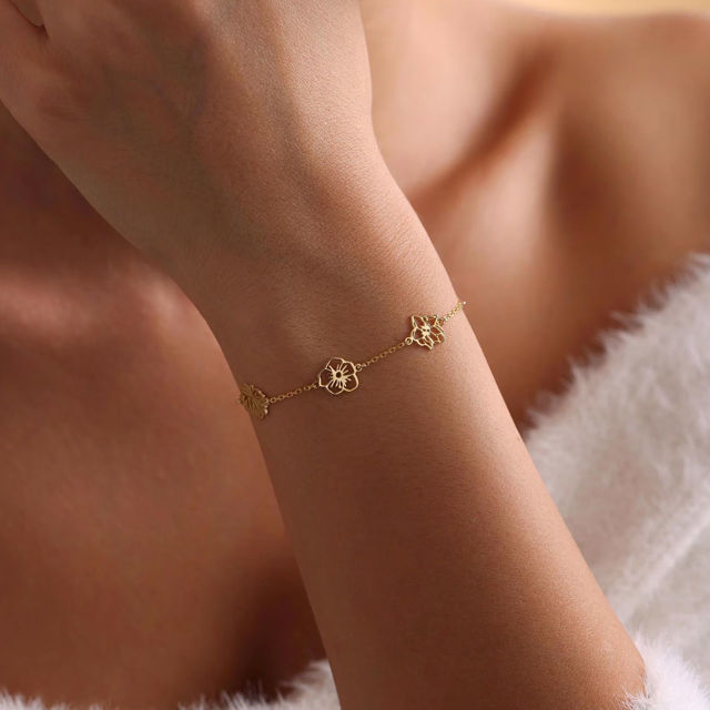 Picture of Personalised Birth Flower Bracelet - Custom Valentines' Day Bracelet for Her - Mother's Day Gift