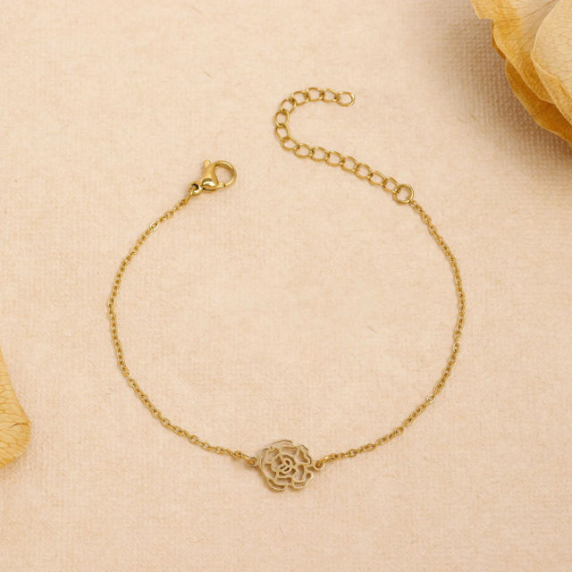 Picture of Personalised Birth Flower Bracelet - Custom Valentines' Day Bracelet for Her - Mother's Day Gift