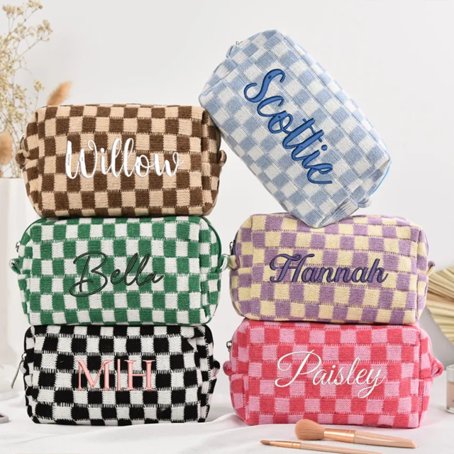 Picture of Personalized Knitted Checkerboard Plaid Makeup Bag with Embroidered Name - Personalized Travel lettered Makeup Bag